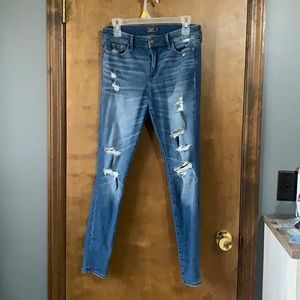 Abercrombie Ripped Jeggings